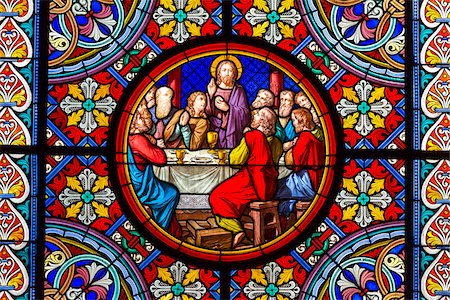 Close-up of stained glass window of the Last Supper at the Basel Cathedral (Basel Minster), Basel, Switzerland Foto de stock - Con derechos protegidos, Código: 700-08986123