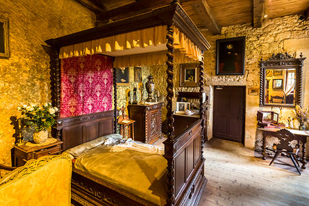 Maison Forte de Reignac, Tursac, Dordogne, France. Fotografie stock - Rights-Managed, Codice: 700-09236382