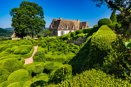 simsearch:700-09236390,k - Les Jardins Suspendus in Chateau de Marqueyssac,  Dordogne, Nouvelle-Aquitaine, France. Foto de stock - Con derechos protegidos, Código: 700-09236395