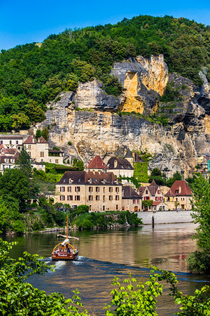 simsearch:700-09236390,k - La Roque-Gageac, Dordogne, Nouvelle-Aquitaine, France. Stock Photo - Rights-Managed, Code: 700-09236423