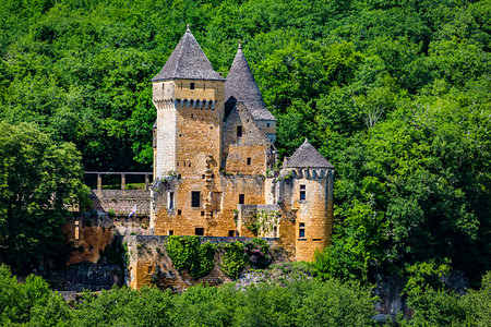simsearch:700-00328889,k - Chateau Commarque, Dordogne, Nouvelle-Aquitaine, France. Photographie de stock - Rights-Managed, Code: 700-09236517