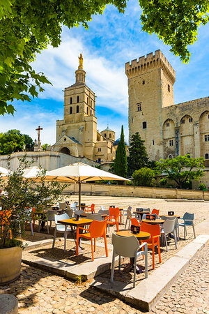 provence restaurant - The Palace of the Popes, (Palais des Papes), Avignon, Provence-Alpes-Cote d'Azur, Provence, France. Stock Photo - Rights-Managed, Code: 700-09236722