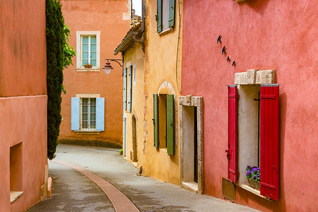 simsearch:700-09236701,k - Roussillon, Luberon Valley, Provence-Alpes-Cote d'Azur, Provence, France. Stock Photo - Rights-Managed, Code: 700-09236843