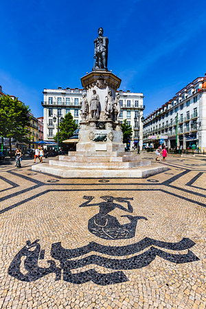 simsearch:700-09237057,k - Lui­s de Camoes Square, (Largo de Camiµes), Chiado, Lisbon, Portugal. Photographie de stock - Rights-Managed, Code: 700-09237024