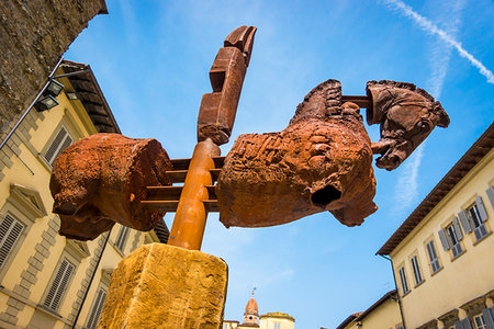 simsearch:700-09237490,k - Horse sculpture, Palazzo Cassi, Arezzo, Tuscany, Italy. Foto de stock - Con derechos protegidos, Código: 700-09237486