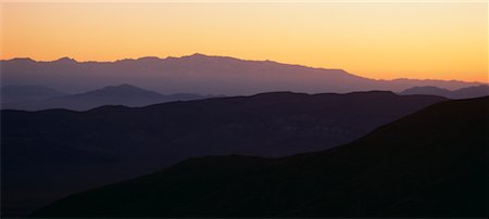 simsearch:700-00054972,k - Vue de Dante à Sunrise Death Valley National Monument en Californie, USA Photographie de stock - Rights-Managed, Code: 700-00009329