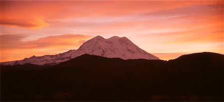 rainier national park - Mount Rainier bei Sonnenuntergang Washington, USA Stockbilder - Lizenzpflichtiges, Bildnummer: 700-00009568