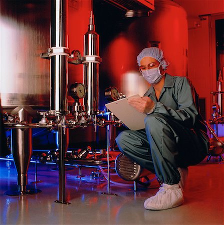 pharmaceutical manufacturing - Pharmaceutical Plant Stock Photo - Rights-Managed, Code: 700-00001860