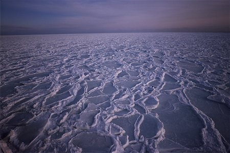 Ice Floes, Atlantic Ocean Newfoundland and Labrador, Canada Foto de stock - Direito Controlado, Número: 700-00002662