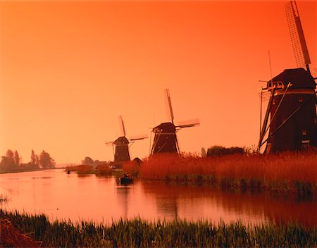 simsearch:700-00182220,k - Windmills Leidschendam, The Netherlands Stock Photo - Rights-Managed, Code: 700-00014366