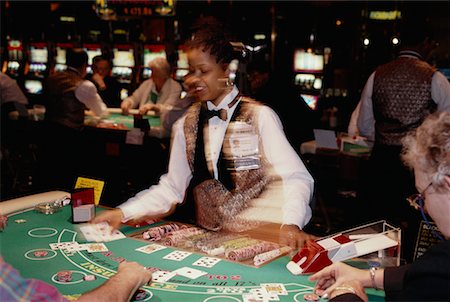 simsearch:700-00544144,k - Card Dealer Trump Plaza Casino Atlantic City, USA Foto de stock - Con derechos protegidos, Código: 700-00015821