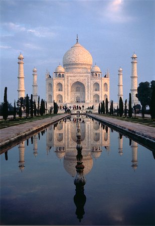simsearch:700-00328491,k - Taj Mahal and Reflecting Pool Agra, India Stock Photo - Rights-Managed, Code: 700-00019413