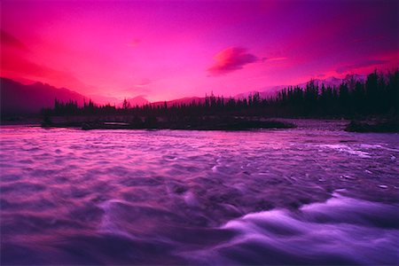 rocky river - Rocky River Dawn Jasper Nationalpark, Alberta, Kanada Stockbilder - Lizenzpflichtiges, Bildnummer: 700-00010517