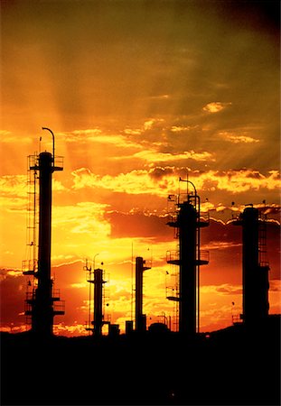 refinery at the evening - Silhouette of Oil Refinery at Sunset Burnaby, British Columbia Canada Stock Photo - Rights-Managed, Code: 700-00011088