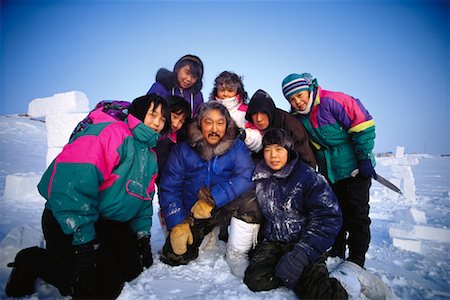 first nations (female) - Povungnituk, Quebec, Canada Foto de stock - Con derechos protegidos, Código: 700-00011661