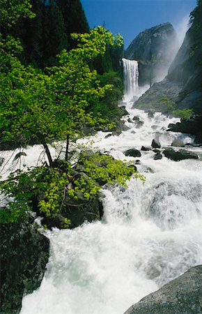 simsearch:6119-08741490,k - Waterfall Yosemite Falls, California, USA Stock Photo - Rights-Managed, Code: 700-00013155