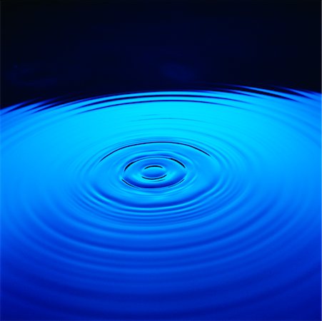 simsearch:700-00013923,k - Ripples in Water Stock Photo - Rights-Managed, Code: 700-00013924