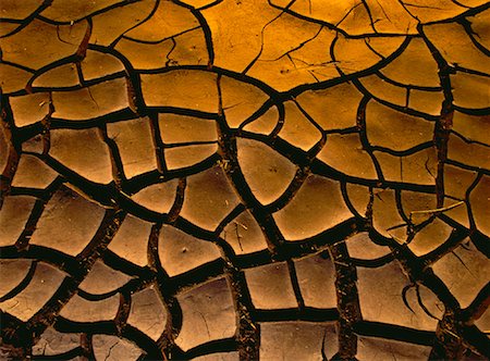 simsearch:6118-07122048,k - Close-Up of Dried Mud Flats Morris, Manitoba, Canada Stock Photo - Rights-Managed, Code: 700-00024580