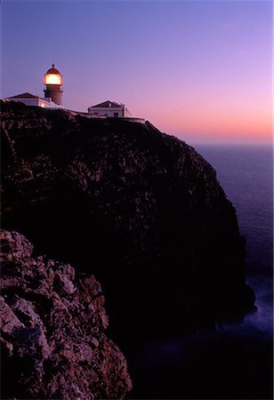 simsearch:700-00361755,k - Lighthouse at Dusk Cabo de Sao Vincente Algarve, Portugal Fotografie stock - Rights-Managed, Codice: 700-00025356