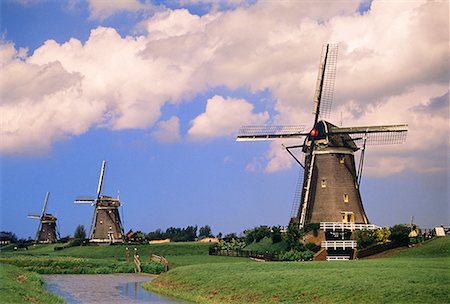dutch farm architecture - Windmills Liedschendam, The Netherlands Stock Photo - Rights-Managed, Code: 700-00025523