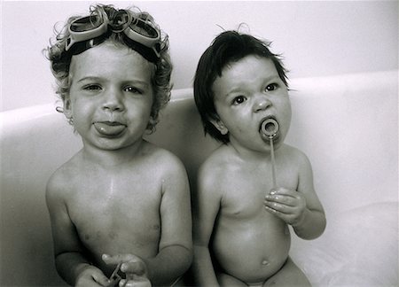 Portrait of Children Playing in Bathtub Stock Photo - Rights-Managed, Code: 700-00025770