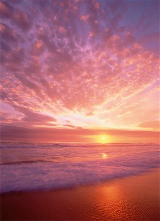 Bloubergstrand Beach at Sunset Near Cape Town, South Africa Stock Photo - Rights-Managed, Code: 700-00025877