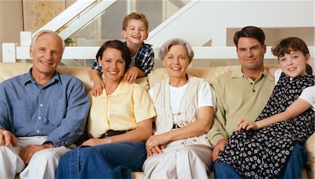 simsearch:700-00048144,k - Portrait of Family on Sofa Stock Photo - Rights-Managed, Code: 700-00027478