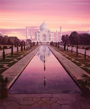 sunrise taj mahal - Taj Mahal at Sunset Agra, India Stock Photo - Rights-Managed, Code: 700-00027624