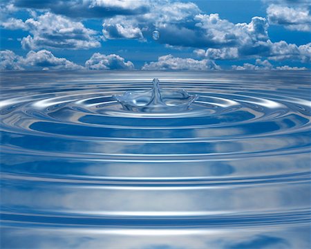 simsearch:700-00013923,k - Water Drop and Ripples Stock Photo - Rights-Managed, Code: 700-00028248