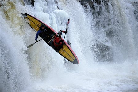 simsearch:700-00190400,k - Canoë-kayak cascade porcs dos Falls, rivière Rideau (Ontario), Canada Photographie de stock - Rights-Managed, Code: 700-00029822