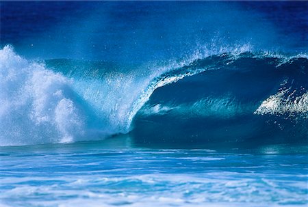 simsearch:700-00426316,k - Ocean Waves Oahu, Hawaii, USA Photographie de stock - Rights-Managed, Code: 700-00020044