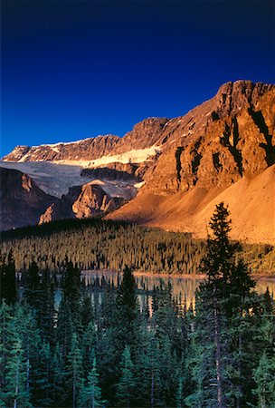 Crowfoot Glacier Bow Lake, Banff National Park Alberta, Canada Stock Photo - Rights-Managed, Code: 700-00020528