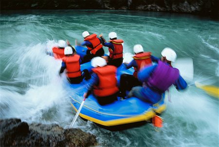 simsearch:700-00190400,k - Vue arrière du peuple White Water Rafting Photographie de stock - Rights-Managed, Code: 700-00021799