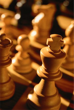 simsearch:700-00031145,k - Close-Up of Chess Pieces Fotografie stock - Rights-Managed, Codice: 700-00022434