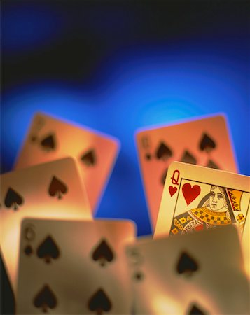 69,300+ Hearts Playing Card Stock Photos, Pictures & Royalty-Free Images -  iStock