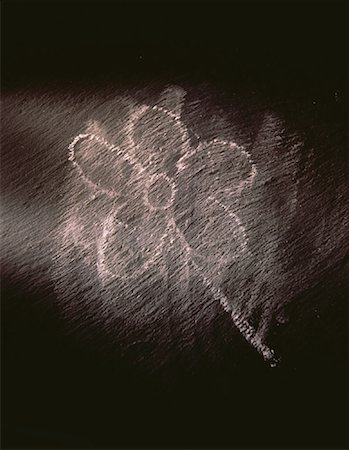 Chalk Flower Drawing on Slate Fotografie stock - Rights-Managed, Codice: 700-00022992
