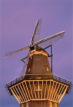 simsearch:700-00182220,k - Windmill at Dusk Kinderdijk, The Netherlands Stock Photo - Rights-Managed, Code: 700-00023891