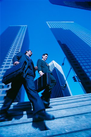 skyscraper company suit - Businessmen Walking Outdoors Foto de stock - Con derechos protegidos, Código: 700-00034679
