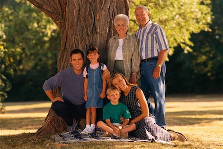 simsearch:700-00048144,k - Portrait of Family Outdoors Stock Photo - Rights-Managed, Code: 700-00037873