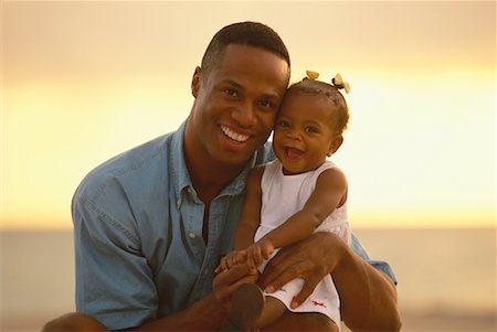 simsearch:700-00042687,k - Portrait of Father and Daughter Outdoors Stock Photo - Rights-Managed, Code: 700-00038701