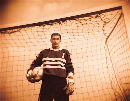 simsearch:700-00041105,k - Portrait of Soccer Goaltender Foto de stock - Direito Controlado, Número: 700-00039890