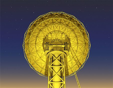 simsearch:700-03466529,k - Radio Telescope and Night Sky Stock Photo - Rights-Managed, Code: 700-00031874