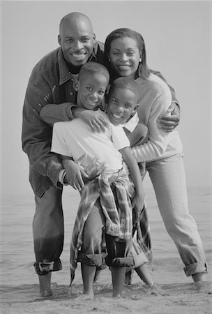 Portrait of Family on Beach Stock Photo - Rights-Managed, Code: 700-00032660