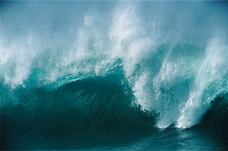 simsearch:700-00426316,k - Fracas des vagues Hawaii, USA Photographie de stock - Rights-Managed, Code: 700-00033638