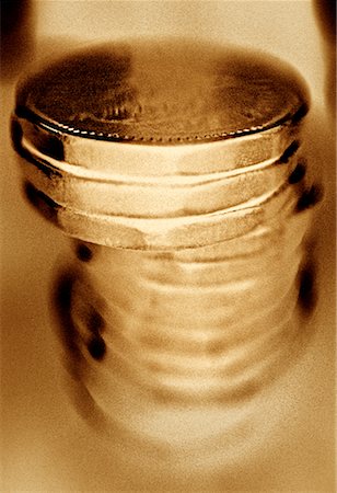 simsearch:700-00070587,k - Close-Up of Stack of Coins Foto de stock - Con derechos protegidos, Código: 700-00044623