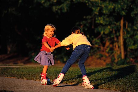 rollerblade girl - Girls In-Line Skating Stock Photo - Rights-Managed, Code: 700-00044875