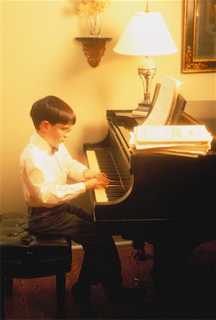 simsearch:700-00035551,k - Boy Playing Piano Stock Photo - Rights-Managed, Code: 700-00046327
