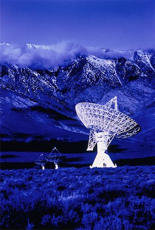 radio telescopes in usa - Les radiotélescopes en Californie, USA Photographie de stock - Rights-Managed, Code: 700-00046647