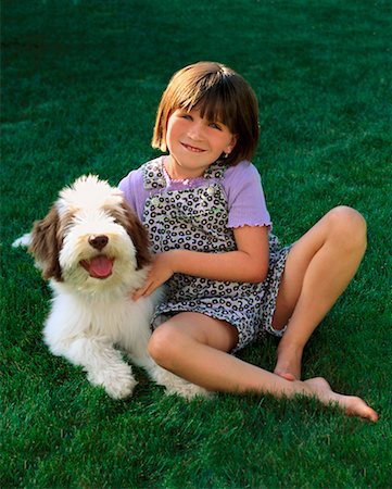 simsearch:700-00098404,k - Portrait of Girl with Dog Outdoors Fotografie stock - Rights-Managed, Codice: 700-00047566