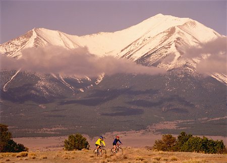 simsearch:700-00091951,k - Couple Mountain Biking Colorado, USA Stock Photo - Rights-Managed, Code: 700-00048072